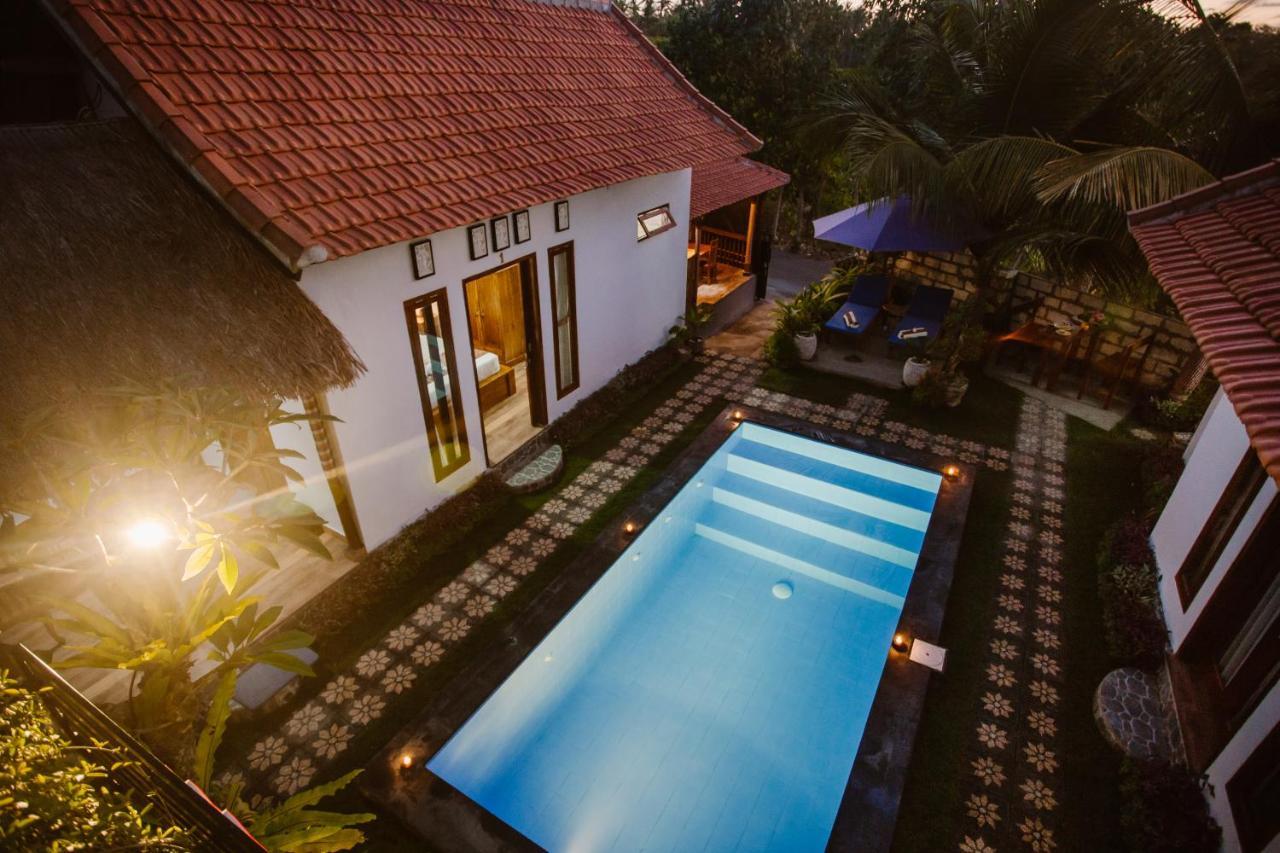 Oka Cottage Sakti Kültér fotó